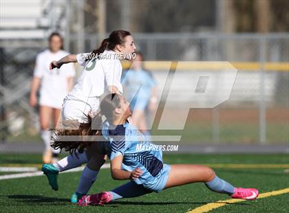 Thumbnail 3 in Cox @ First Colonial (Scrimmage) photogallery.