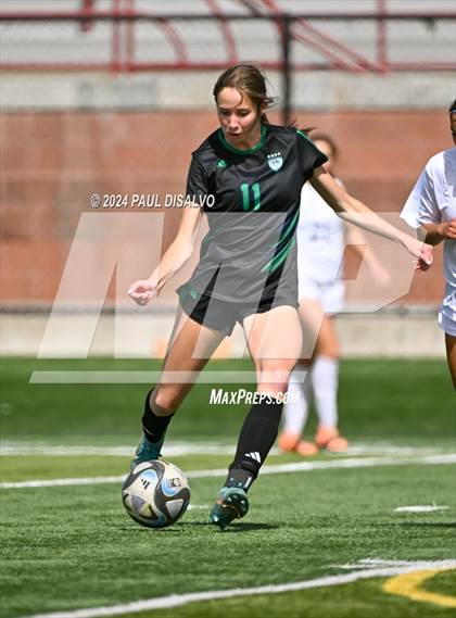 Thumbnail 3 in Fruita Monument @ ThunderRidge (CHSAA 5A First Round) photogallery.