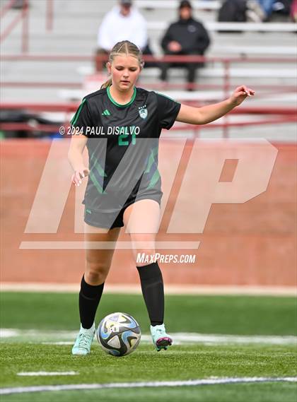 Thumbnail 3 in Fruita Monument @ ThunderRidge (CHSAA 5A First Round) photogallery.