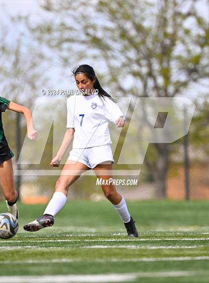 Thumbnail 2 in Fruita Monument @ ThunderRidge (CHSAA 5A First Round) photogallery.