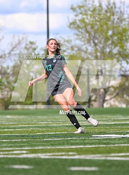 Thumbnail 1 in Fruita Monument @ ThunderRidge (CHSAA 5A First Round) photogallery.