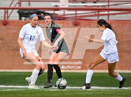 Thumbnail 3 in Fruita Monument @ ThunderRidge (CHSAA 5A First Round) photogallery.