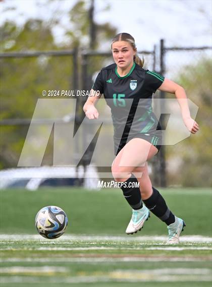Thumbnail 3 in Fruita Monument @ ThunderRidge (CHSAA 5A First Round) photogallery.