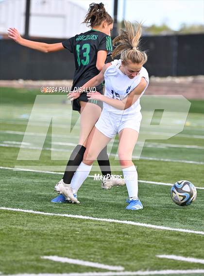 Thumbnail 2 in Fruita Monument @ ThunderRidge (CHSAA 5A First Round) photogallery.