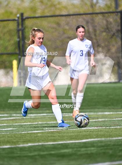 Thumbnail 2 in Fruita Monument @ ThunderRidge (CHSAA 5A First Round) photogallery.