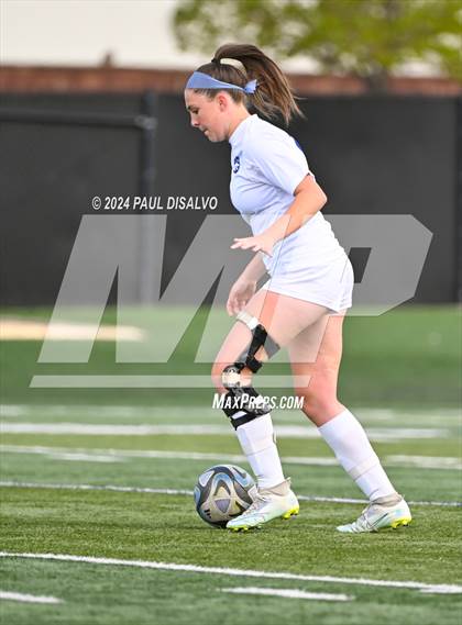 Thumbnail 3 in Fruita Monument @ ThunderRidge (CHSAA 5A First Round) photogallery.