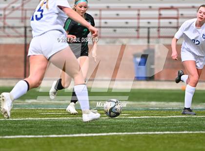 Thumbnail 1 in Fruita Monument @ ThunderRidge (CHSAA 5A First Round) photogallery.