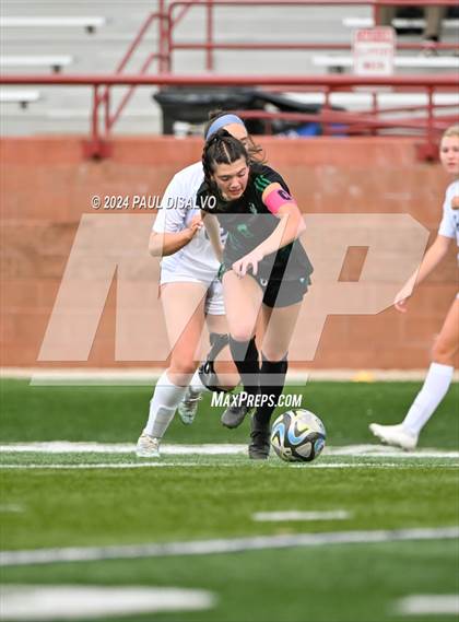 Thumbnail 1 in Fruita Monument @ ThunderRidge (CHSAA 5A First Round) photogallery.