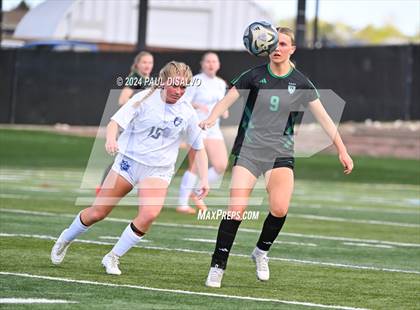 Thumbnail 2 in Fruita Monument @ ThunderRidge (CHSAA 5A First Round) photogallery.