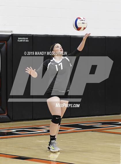 Thumbnail 1 in Athens @ Illini Bluffs photogallery.