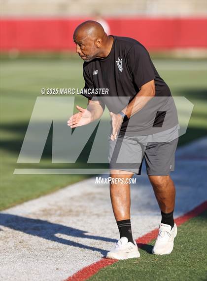 Thumbnail 3 in Weddington @ Charlotte Catholic (NCHSAA 4A Round 4) photogallery.
