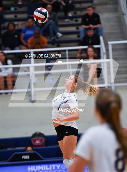 Thumbnail 2 in Churchill vs Alamo Heights (NISD Volleyball Tournament) photogallery.