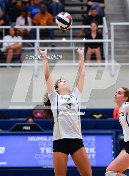 Thumbnail 2 in Churchill vs Alamo Heights (NISD Volleyball Tournament) photogallery.
