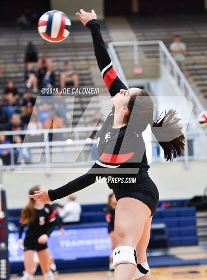 Thumbnail 2 in Churchill vs Alamo Heights (NISD Volleyball Tournament) photogallery.
