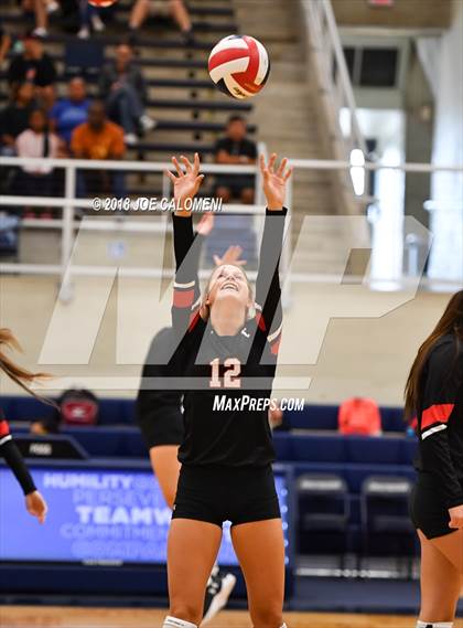 Thumbnail 3 in Churchill vs Alamo Heights (NISD Volleyball Tournament) photogallery.