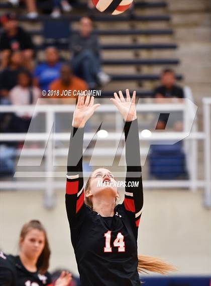 Thumbnail 3 in Churchill vs Alamo Heights (NISD Volleyball Tournament) photogallery.