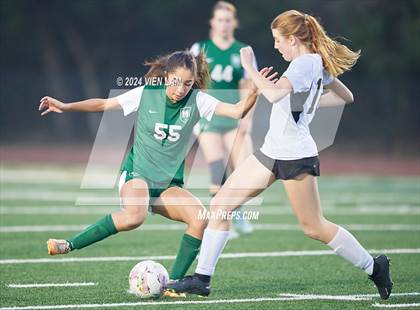 Thumbnail 3 in Archie Williams @ Miramonte photogallery.