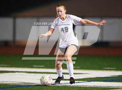 Thumbnail 3 in Archie Williams @ Miramonte photogallery.