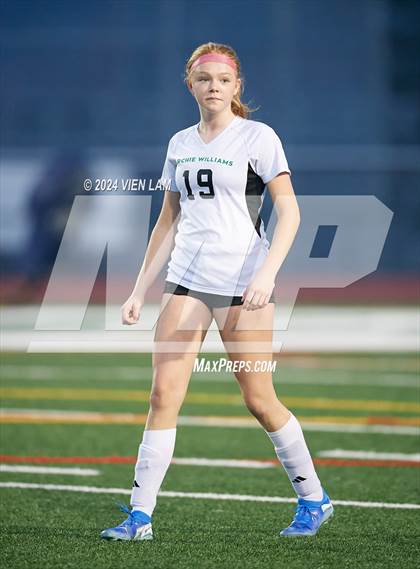 Thumbnail 3 in Archie Williams @ Miramonte photogallery.