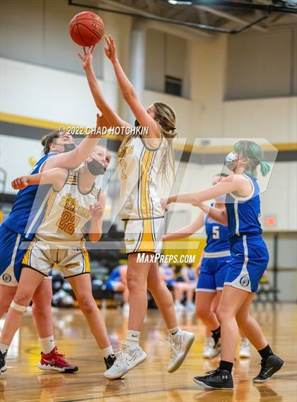 Thumbnail 1 in Honeoye @ South Seneca photogallery.
