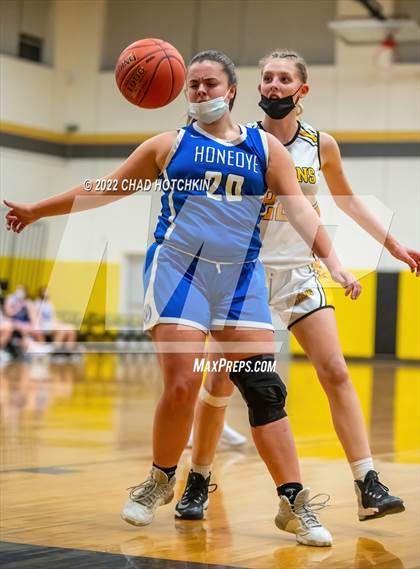 Thumbnail 1 in Honeoye @ South Seneca photogallery.
