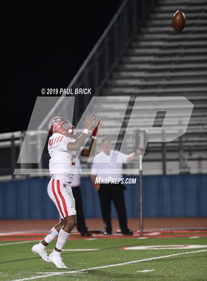 Thumbnail 1 in Westlake vs Belton photogallery.