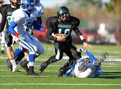 Thumbnail 1 in Pasadena Memorial vs. West Brook (Texas 5A D2 Bi-District Playoff) photogallery.