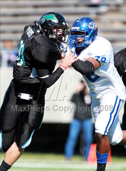 Thumbnail 1 in Pasadena Memorial vs. West Brook (Texas 5A D2 Bi-District Playoff) photogallery.