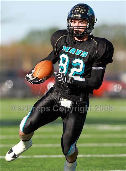 Thumbnail 2 in Pasadena Memorial vs. West Brook (Texas 5A D2 Bi-District Playoff) photogallery.