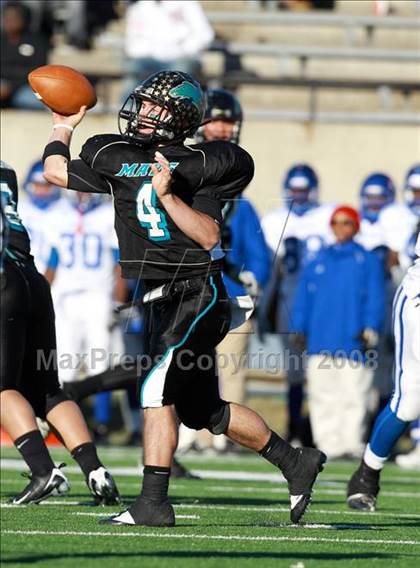 Thumbnail 2 in Pasadena Memorial vs. West Brook (Texas 5A D2 Bi-District Playoff) photogallery.