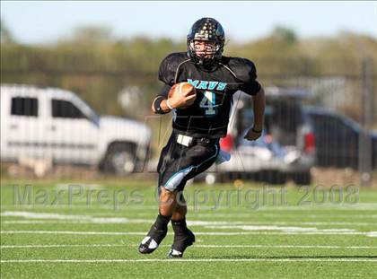 Thumbnail 3 in Pasadena Memorial vs. West Brook (Texas 5A D2 Bi-District Playoff) photogallery.