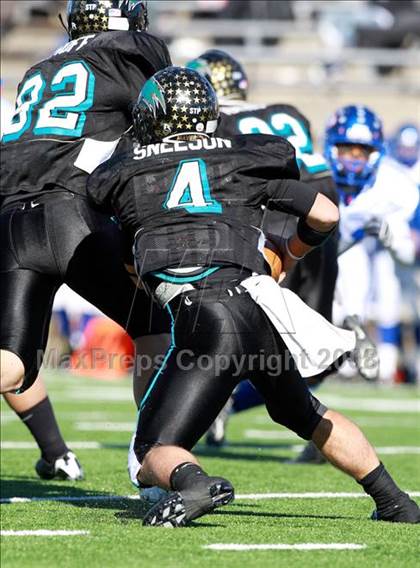 Thumbnail 3 in Pasadena Memorial vs. West Brook (Texas 5A D2 Bi-District Playoff) photogallery.