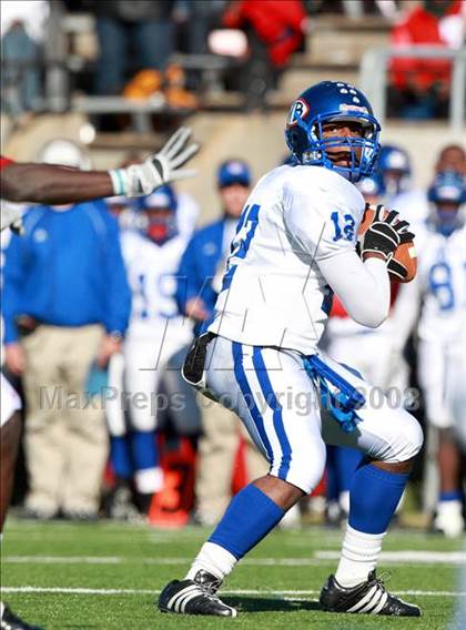Thumbnail 1 in Pasadena Memorial vs. West Brook (Texas 5A D2 Bi-District Playoff) photogallery.