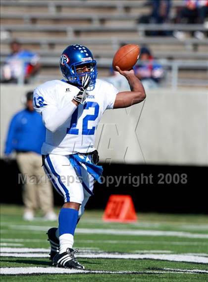 Thumbnail 3 in Pasadena Memorial vs. West Brook (Texas 5A D2 Bi-District Playoff) photogallery.