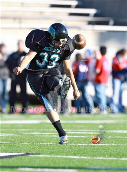 Thumbnail 2 in Pasadena Memorial vs. West Brook (Texas 5A D2 Bi-District Playoff) photogallery.