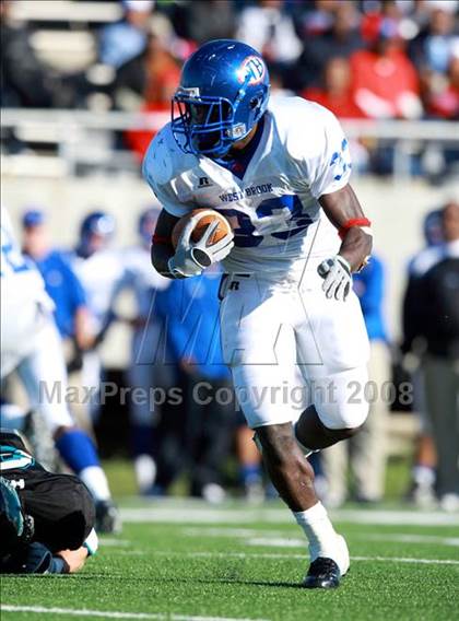 Thumbnail 1 in Pasadena Memorial vs. West Brook (Texas 5A D2 Bi-District Playoff) photogallery.