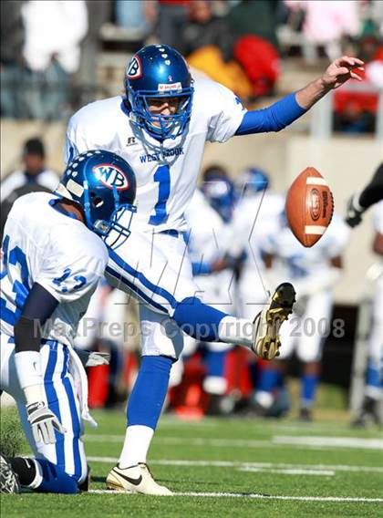 Thumbnail 3 in Pasadena Memorial vs. West Brook (Texas 5A D2 Bi-District Playoff) photogallery.