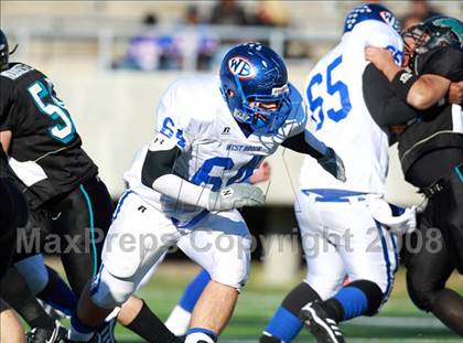 Thumbnail 1 in Pasadena Memorial vs. West Brook (Texas 5A D2 Bi-District Playoff) photogallery.