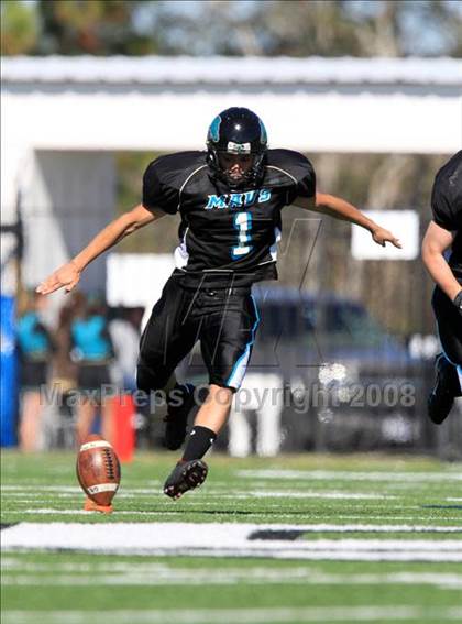 Thumbnail 2 in Pasadena Memorial vs. West Brook (Texas 5A D2 Bi-District Playoff) photogallery.