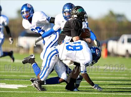 Thumbnail 3 in Pasadena Memorial vs. West Brook (Texas 5A D2 Bi-District Playoff) photogallery.