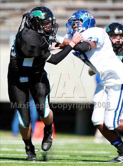 Thumbnail 3 in Pasadena Memorial vs. West Brook (Texas 5A D2 Bi-District Playoff) photogallery.