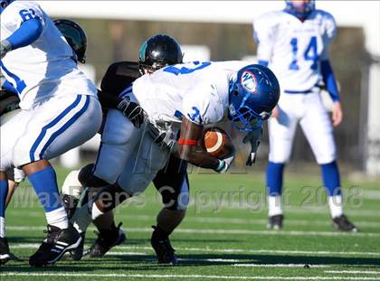 Thumbnail 3 in Pasadena Memorial vs. West Brook (Texas 5A D2 Bi-District Playoff) photogallery.