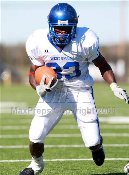 Thumbnail 3 in Pasadena Memorial vs. West Brook (Texas 5A D2 Bi-District Playoff) photogallery.
