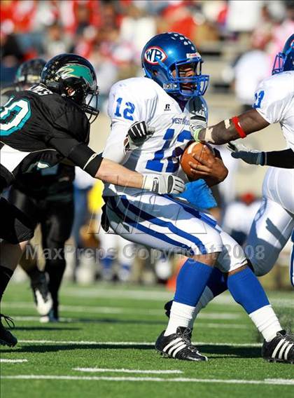 Thumbnail 2 in Pasadena Memorial vs. West Brook (Texas 5A D2 Bi-District Playoff) photogallery.