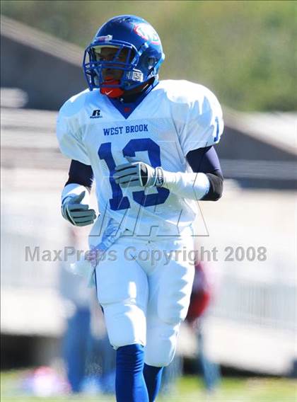 Thumbnail 1 in Pasadena Memorial vs. West Brook (Texas 5A D2 Bi-District Playoff) photogallery.