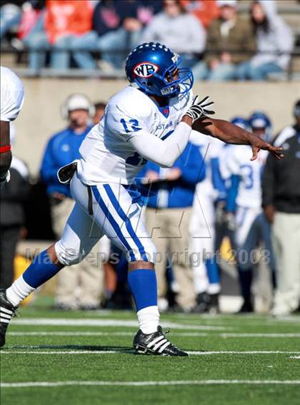 Thumbnail 1 in Pasadena Memorial vs. West Brook (Texas 5A D2 Bi-District Playoff) photogallery.