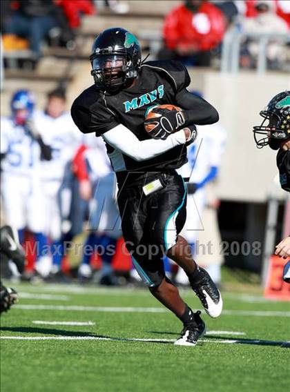 Thumbnail 1 in Pasadena Memorial vs. West Brook (Texas 5A D2 Bi-District Playoff) photogallery.