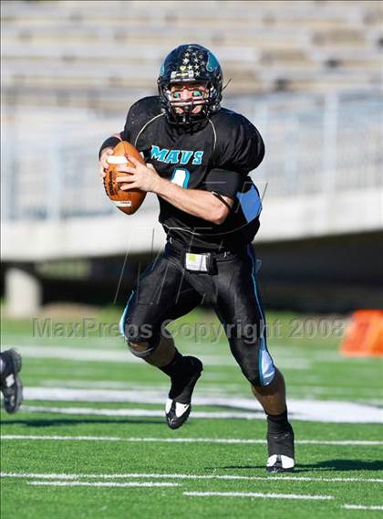 Thumbnail 1 in Pasadena Memorial vs. West Brook (Texas 5A D2 Bi-District Playoff) photogallery.