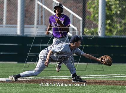 Thumbnail 2 in Lynbrook @ Monta Vista photogallery.