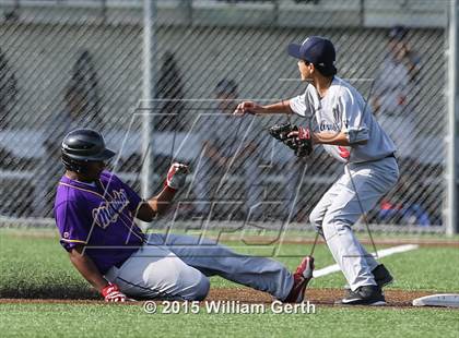 Thumbnail 3 in Lynbrook @ Monta Vista photogallery.